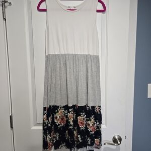 Reborn J White and Black Floral Dress